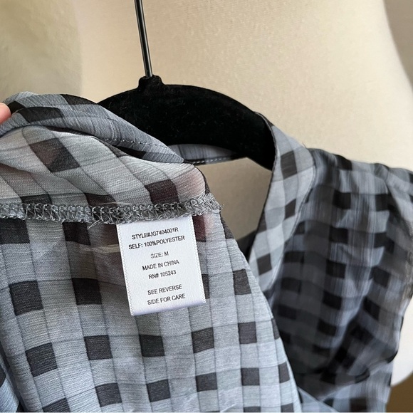 H.I.P. Happening in the Present Blue Checkered Open Back Sleeveless Top Size M - Picture 5 of 6